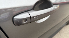 Nissan Juke 1.0 DiG-T N-Connecta 5dr DCT Petrol Hatchback